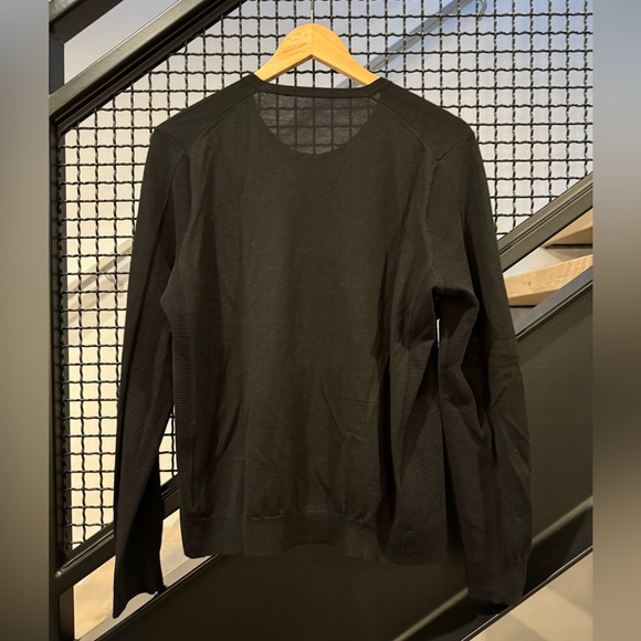 Black Lightweight Men’s Cardigan - Picture 3 of 3